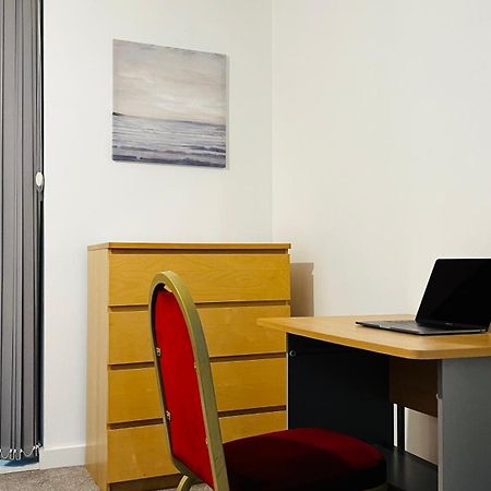 Last-Minute Specials L Book It Now L Sleeps Up To 4 L 2 Bed 2 Bath - Gym - Prime Birmingham Location L Jvt Short Lets Exterior photo