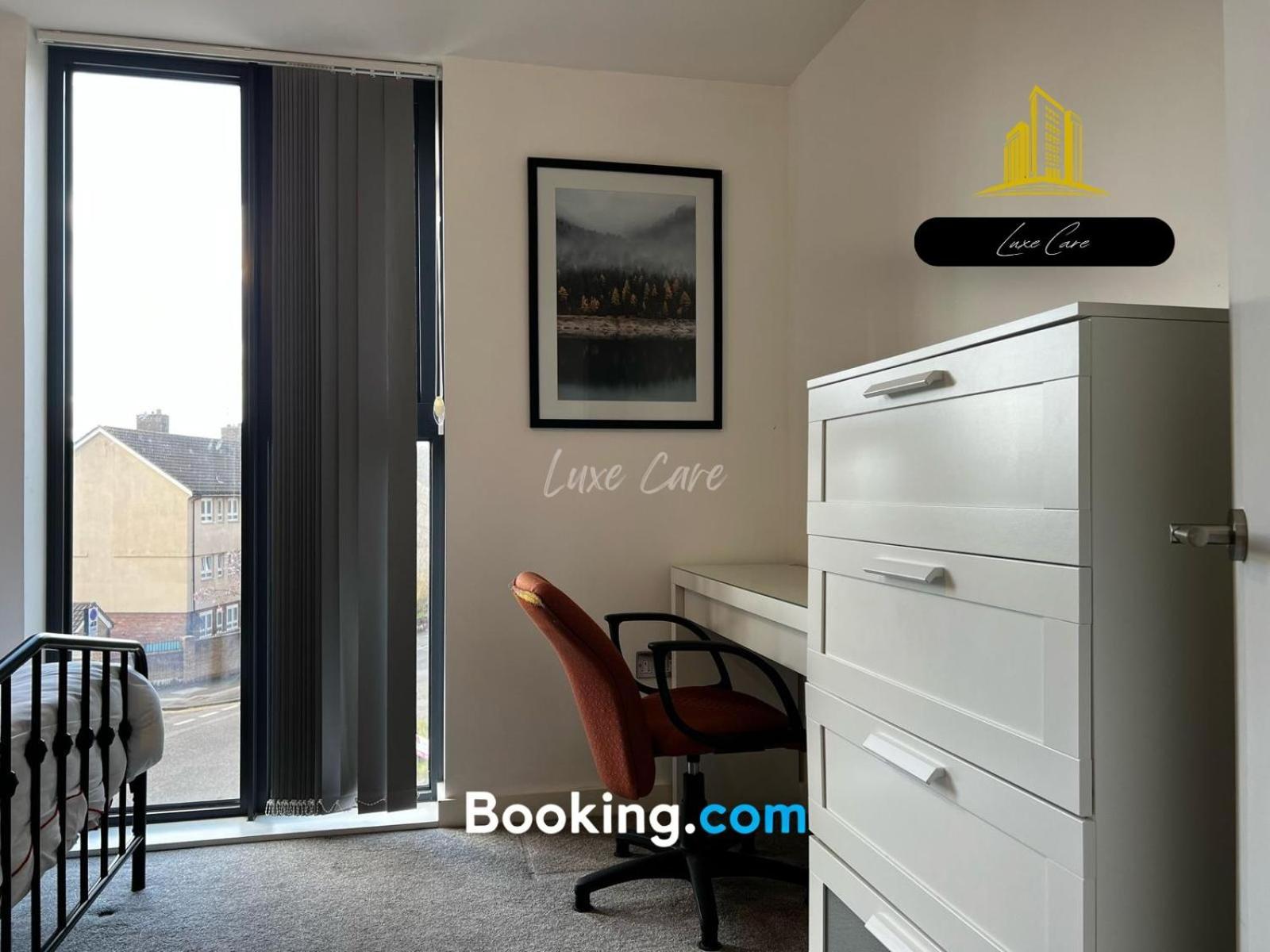 Last-Minute Specials L Book It Now L Sleeps Up To 4 L 2 Bed 2 Bath - Gym - Prime Birmingham Location L Jvt Short Lets Exterior photo