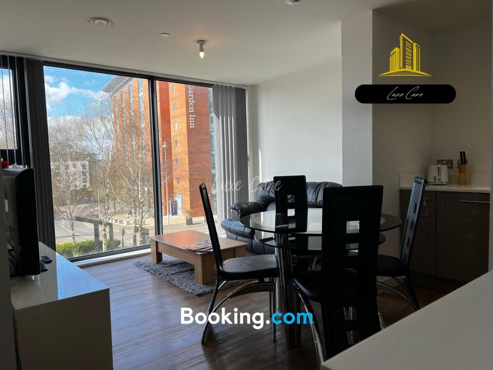 Last-Minute Specials L Book It Now L Sleeps Up To 4 L 2 Bed 2 Bath - Gym - Prime Birmingham Location L Jvt Short Lets Exterior photo